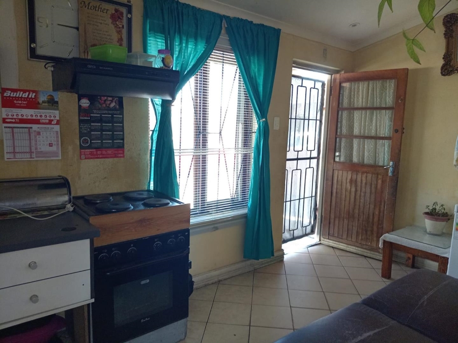 2 Bedroom Property for Sale in Voorbrug Western Cape